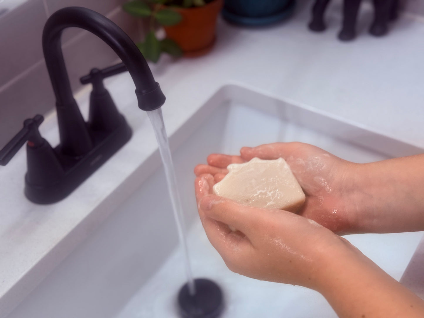 Happy Hippie Tallow Bar Soap – Patchouli Citrus Balance & Deep Hydration