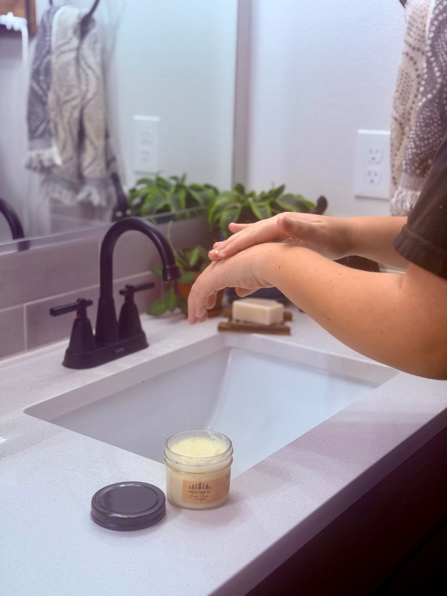 Watermelon Tallow Balm – Refreshing, Ultra-Hydrating Balm with a Hint of Lime