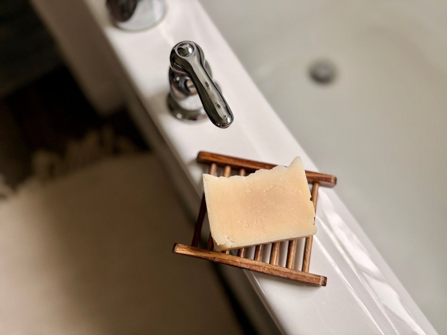 Lavender Fields Goat Milk Bar Soap – Creamy Hydration & Calm