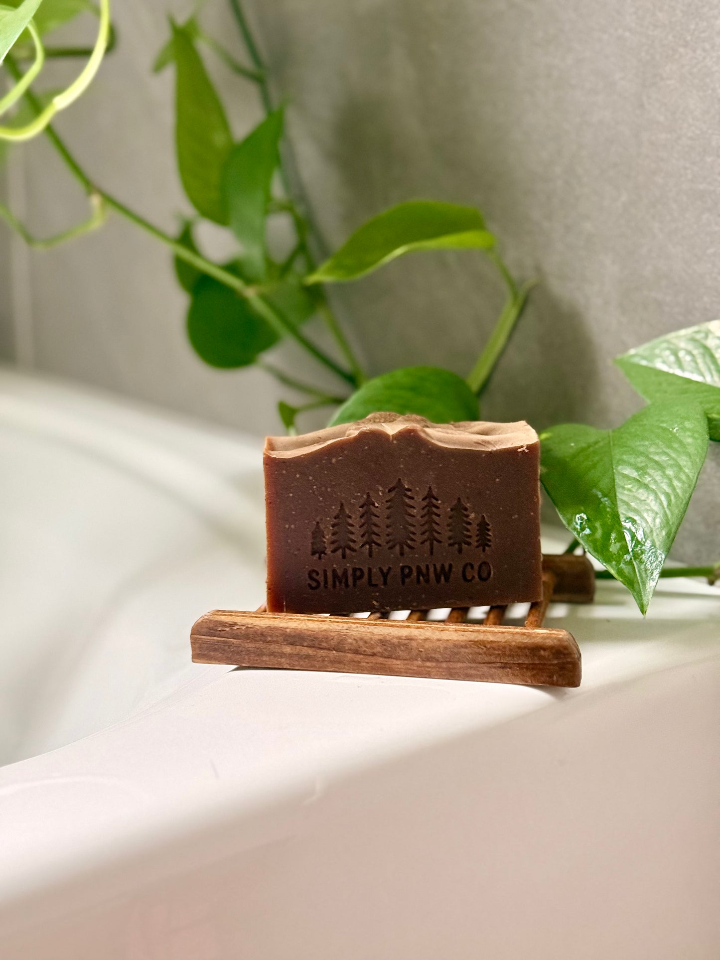 PNW Morning Grind Tallow Bar Soap – Espresso Scented Coffee Exfoliating Soap with Grass-Fed Tallow & Walnut Shell