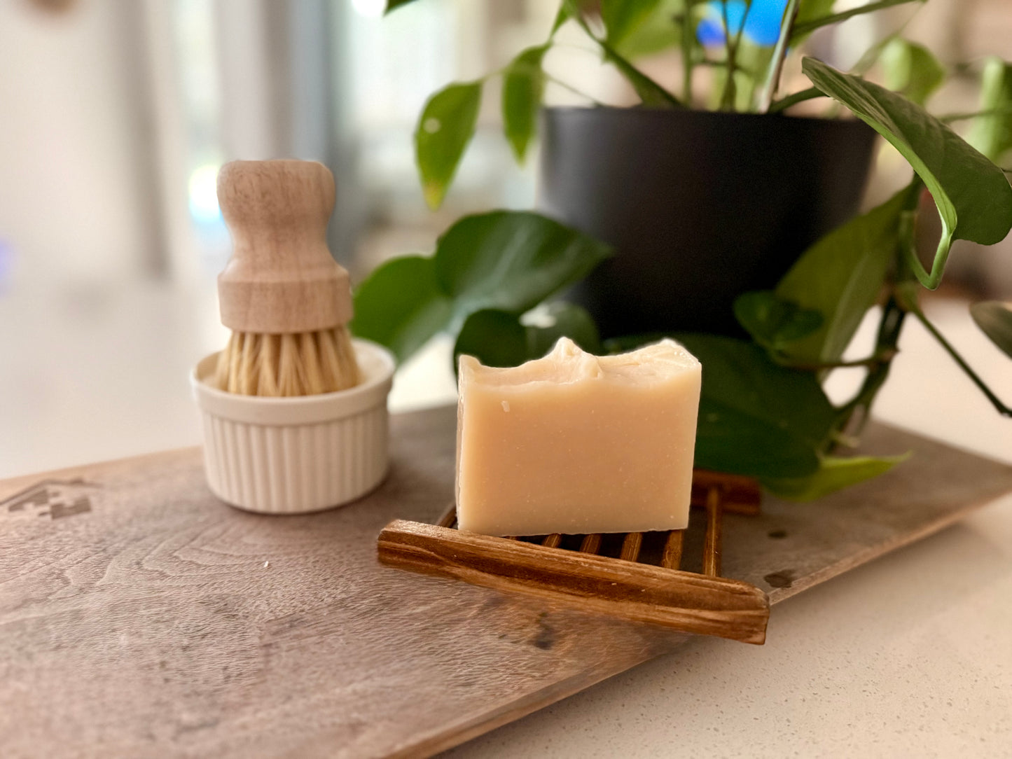 Moon Dust Bar Soap – Eucalyptus, Peppermint & Tea Tree IPA Cleanse