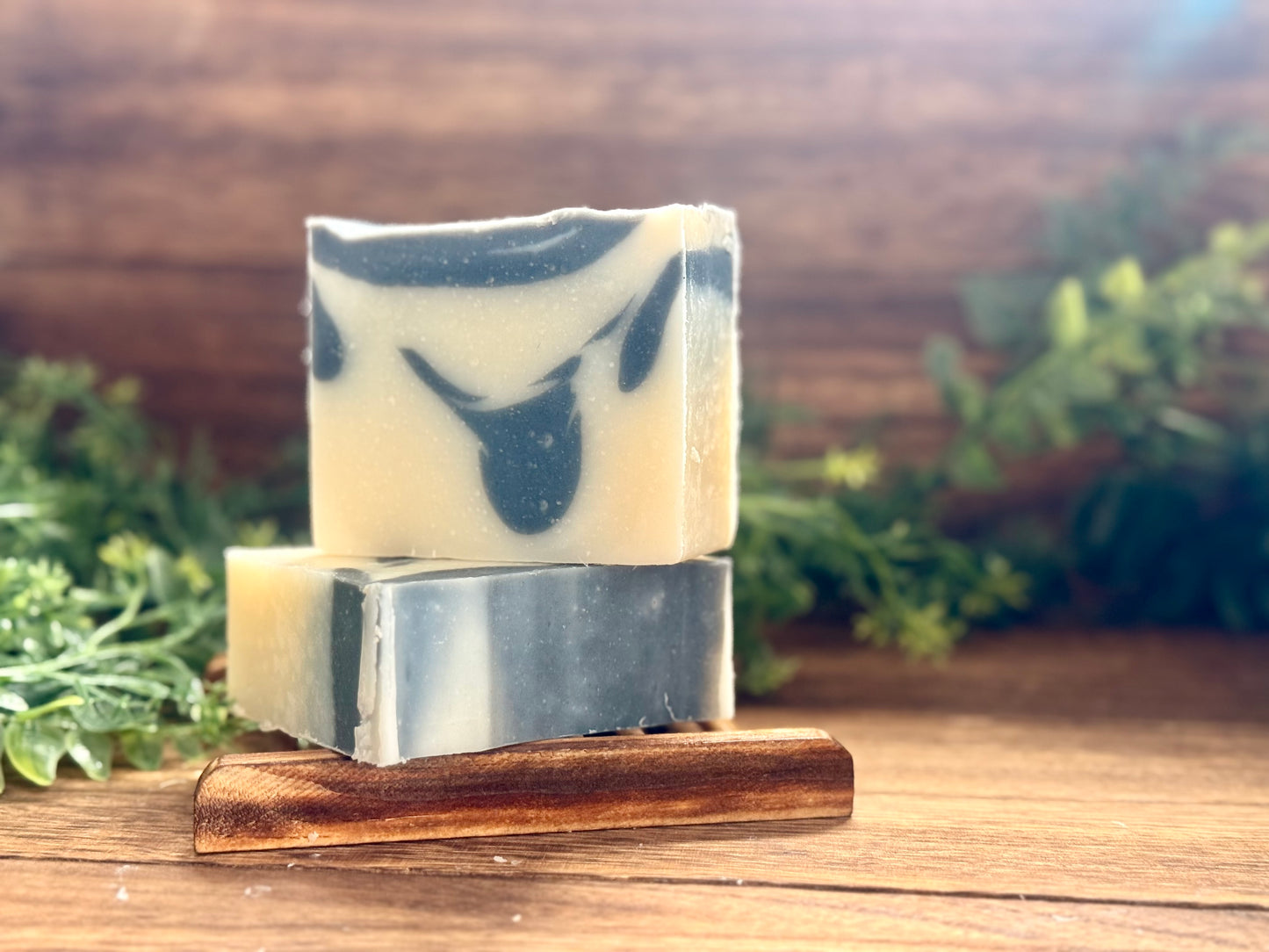 Charcoal Tallow Detox Bar – Activated Charcoal & Grass-Fed Tallow Soap for Clear, Balanced Skin