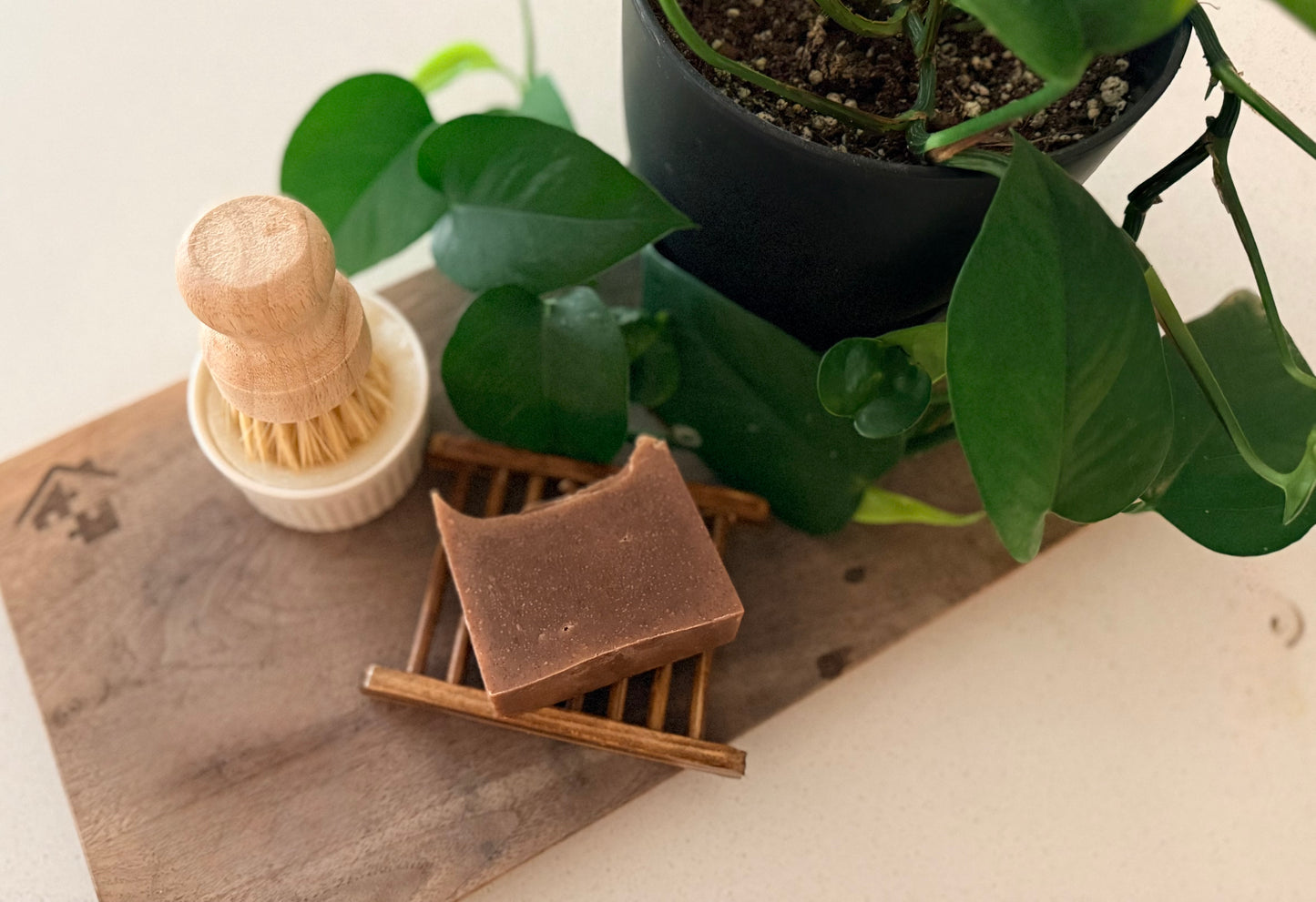 Sandalwood & Vanilla Exfoliating Bar Soap – Buff, Smooth & Glow 🪵