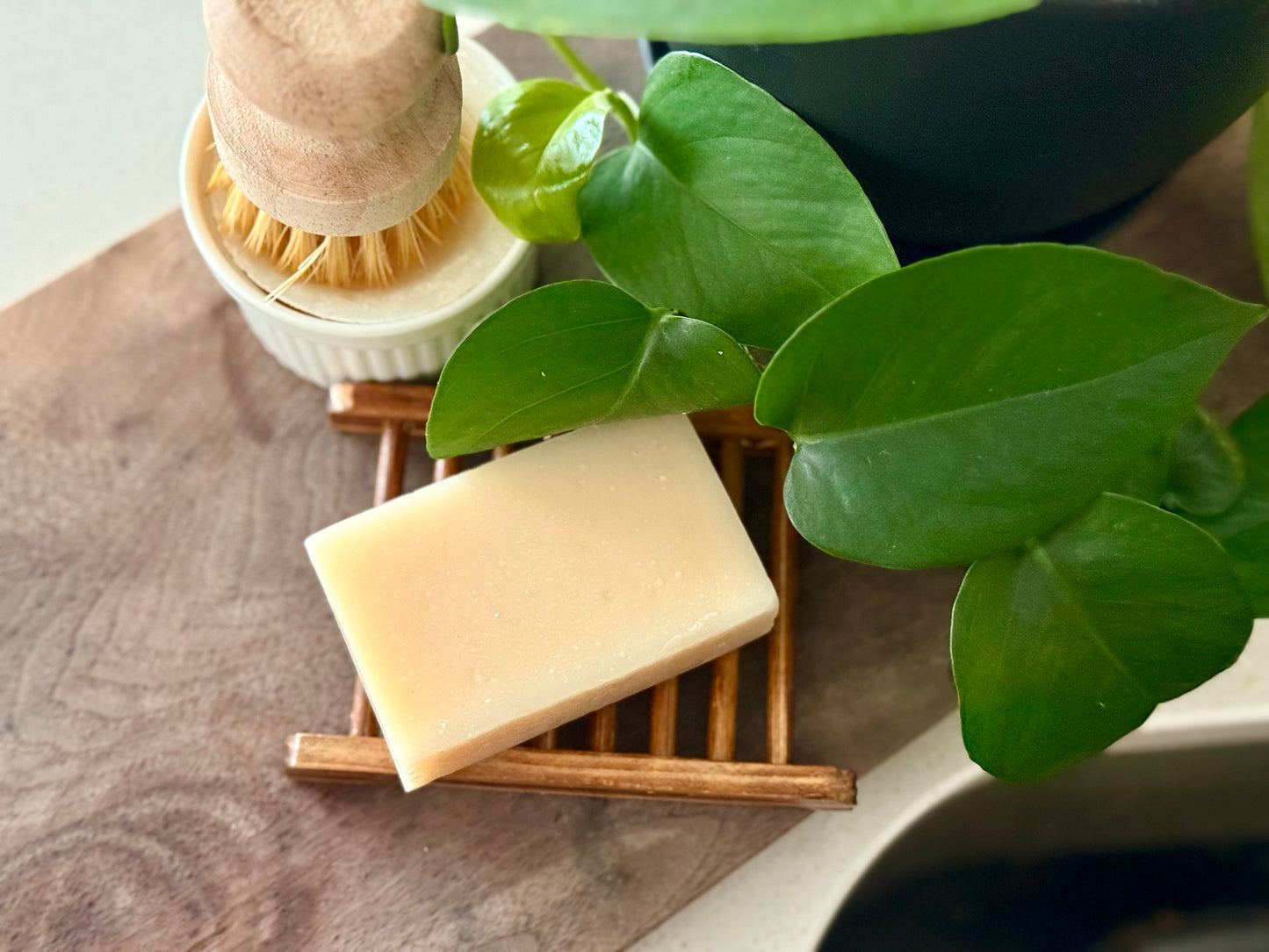 Clover Honey & Lavender Bar Soap – Nourishing Hydration & Gentle Floral Calm