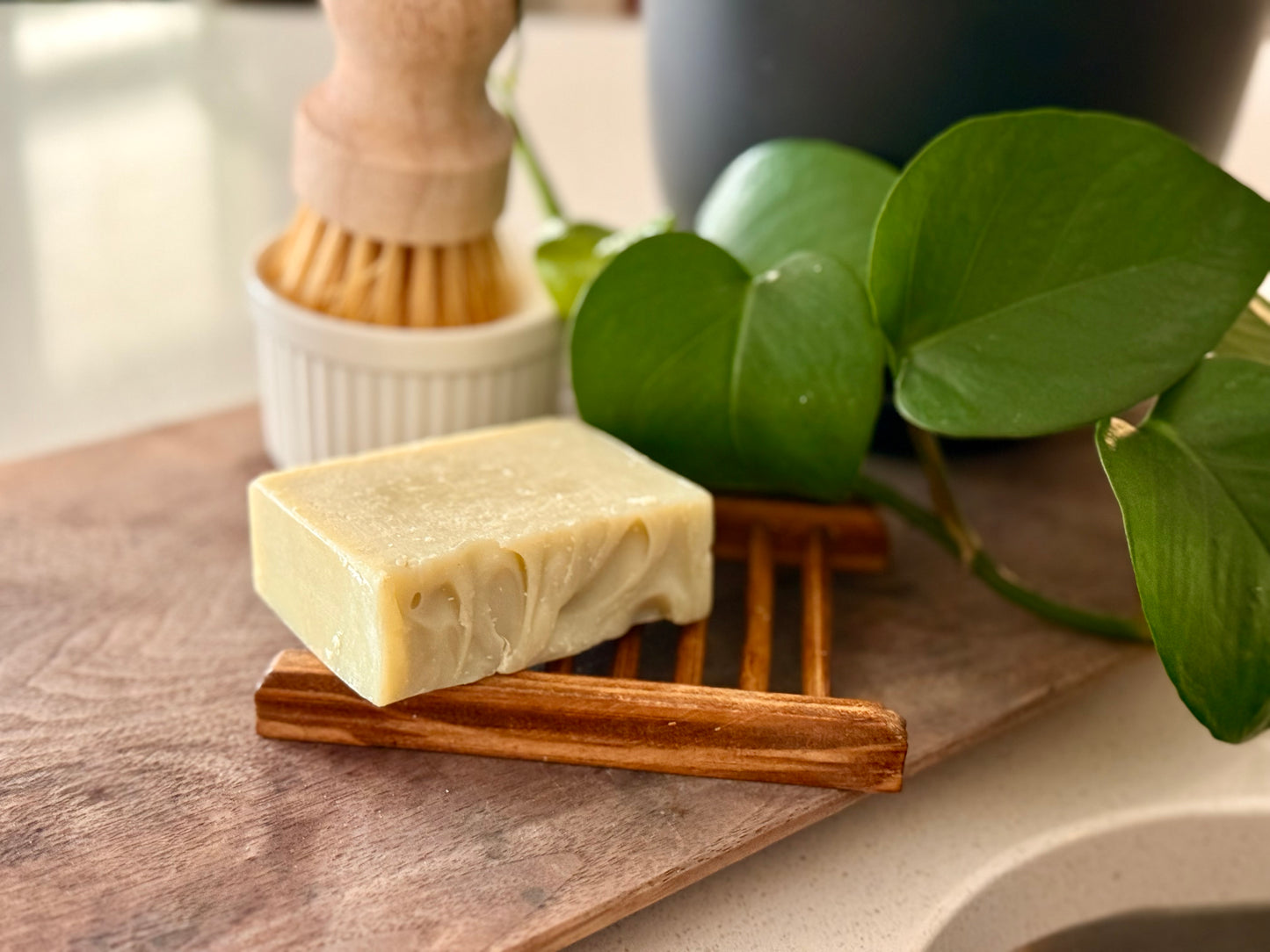 Avocado Yogurt Fresh Bar Soap – Ultra-Moisturizing, Powdery-Fresh & Skin-Calming