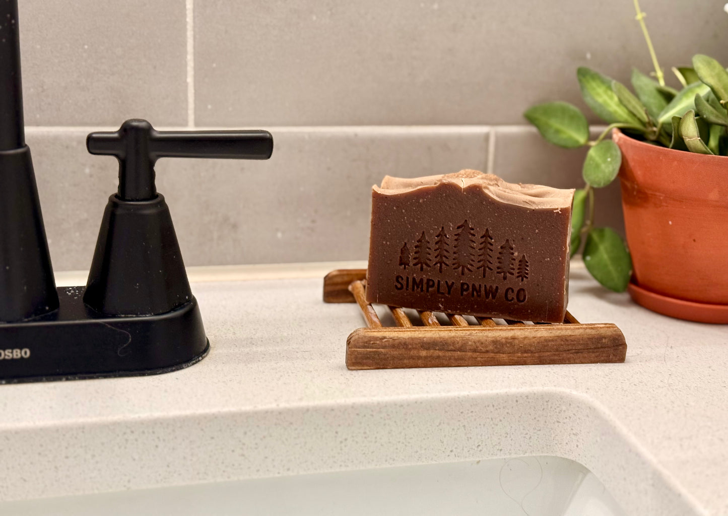 PNW Morning Grind Tallow Bar Soap – Espresso Scented Coffee Exfoliating Soap with Grass-Fed Tallow & Walnut Shell