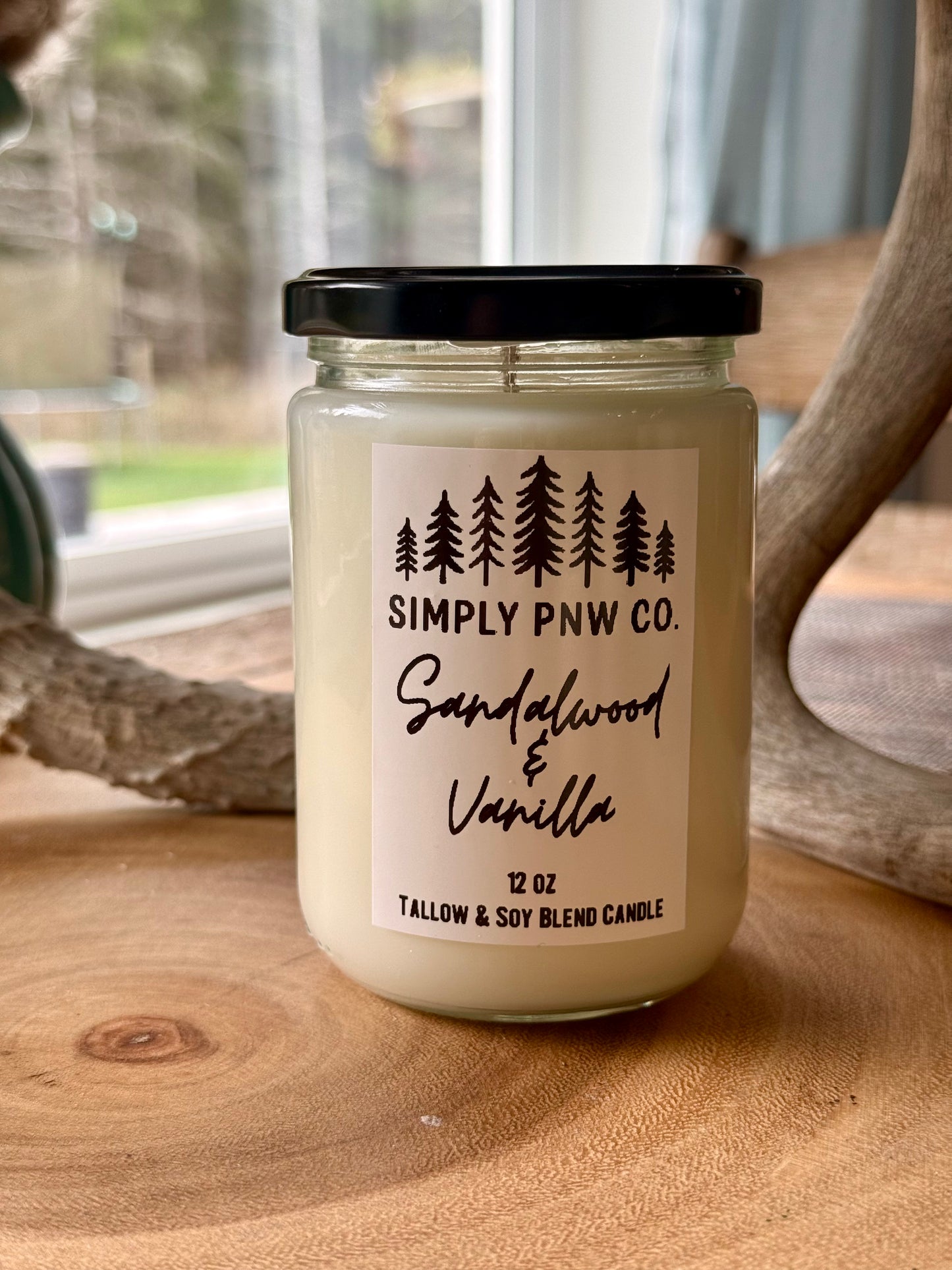 12oz Sandalwood & Vanilla Candle - Soy & Tallow Blend