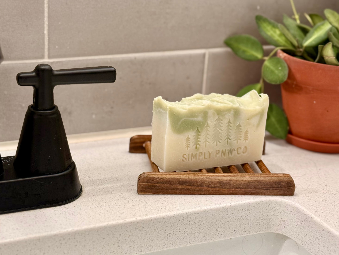 PNW Hippie Tallow Bar Soap – Patchouli, Grapefruit & Vetiver Cleansing Bar with Tallow + Green Clay